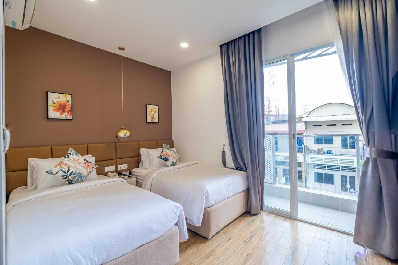 Helen Fin Inn&Apartment Phnom-Penh Buitenkant foto